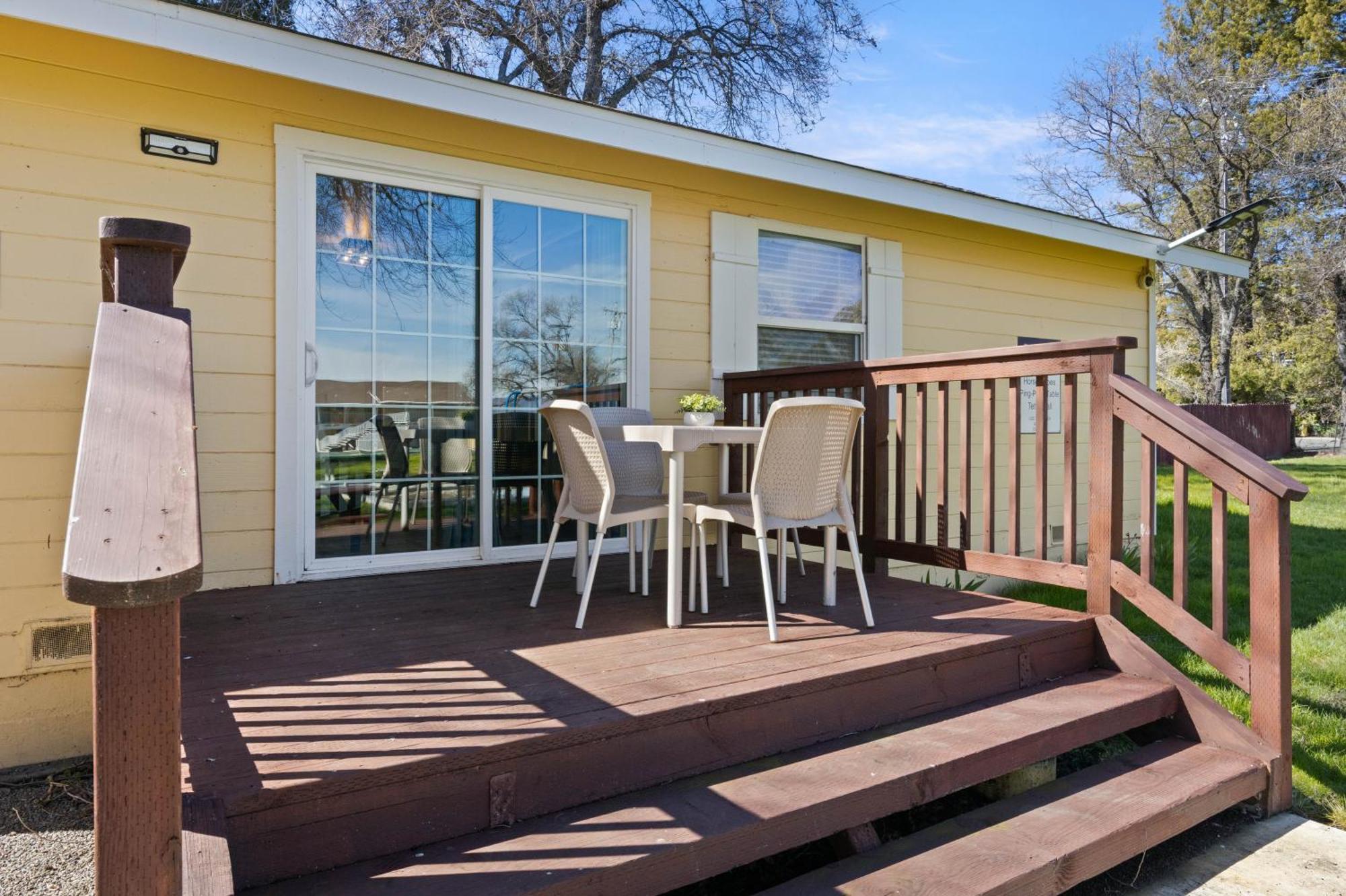 Skylark Shores Resort Lakeport Екстер'єр фото